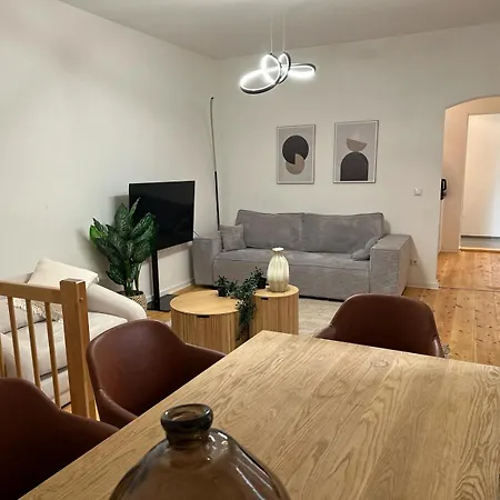 Cozy Apartment At Bergmannkiez Berlin Exterior foto